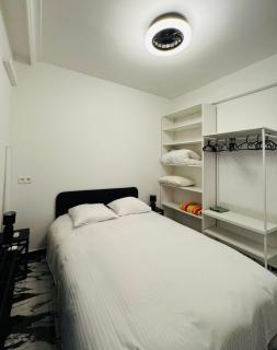 Charming 1 bedroom with terrace - 1