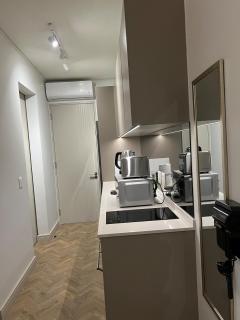 Executive Studio at One Rosebank - 3