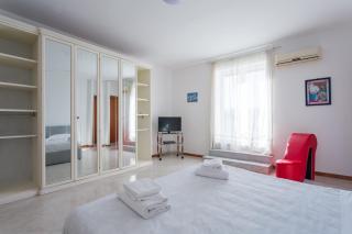 Napoli milionaria By Dimorra - Naples - 1