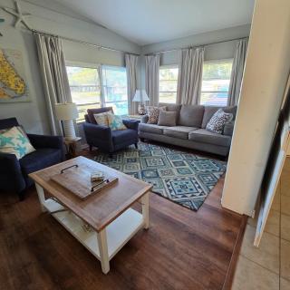 Largo Pool House Firepit Pet Friendly - 8