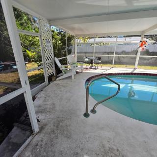 Largo Pool House Firepit Pet Friendly - 3