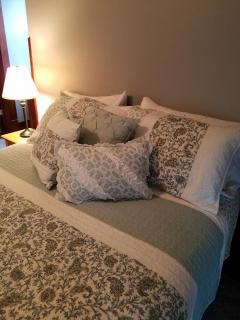 Peaceful Getaway on a Farm near Waterloo, Iowa - 1