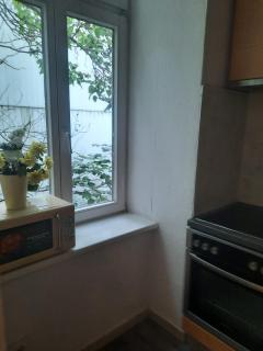 Cozy 1 Bedroom Apartment in Central Location - 1