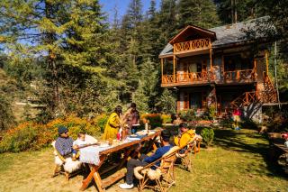 Himtrek Stays X Doghari Chalets ,Jibhi - 0