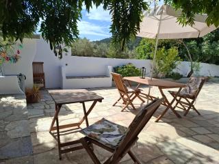 Myrto Yellow Holiday House - 7