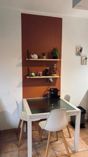 Studio Albatros en RDJ avec Terrasse, Parking privé, Piscine, proche Golf St Donat - 1