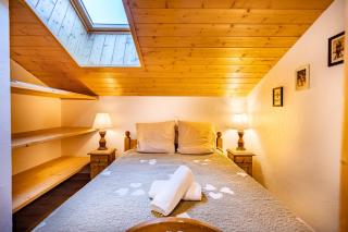 Pralin #1110 - 4 guests - Ski in - Ski out - 8