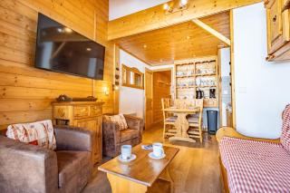 Pralin #1110 - 4 guests - Ski in - Ski out - 4