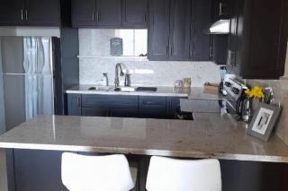 Seaview Paradise - Sleeps 3 - Pool - Parking - 3