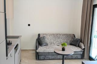 Fly Up Mediterranean Apartments - 5