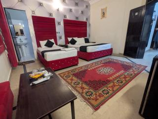 Hotel Royal Grand - 2