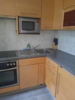 Budget & Comfy 4 Apartments Perfect for Groups - 2