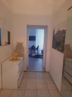 Budget & Comfy 4 Apartments Perfect for Groups - 1