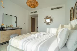 Gentle Escape 1BR - Soft Tones & Thoughtful Design - 1