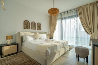 Stylish 1BR with Private Balcony Saadiyat Stay - 9