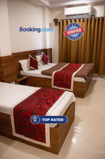 Hotel SP Inn Residency Near Shree Sai Baba Temple - Fully Air conditioned Room - Free Wifi And parking Available - Best Premium Hotel In Shirdi - 0