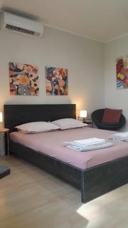 Cool & Cozy Center - 9