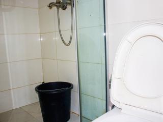 Family Size 4BR with Water Heater - 4