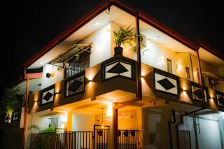 ROYAL CREST VILLA - 0