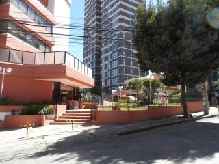 2D con patio y parrillero privado en Calacoto - 6