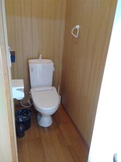 二段ベッドの宿青と白 - 3