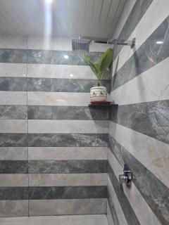 Happy Home Guest House - 1