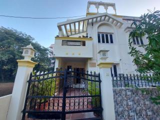 Happy Home Guest House - 6