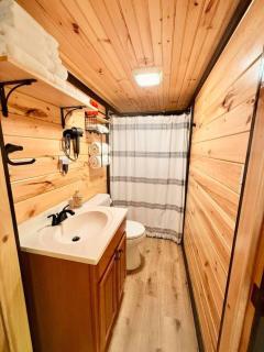 Adventurer's Nook - 6