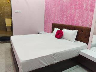 New Anant Guest House - 3
