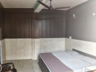 Sadyal Hotel And Restaurant - 8