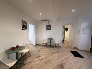 Albano Film Home - Castelli Apartments - 1