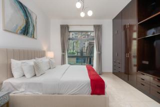 Lux BnB Travo Tower I Private Garden I Lake View - 7