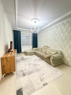 Трехкомнатная квартира возле Абу даби Плаза - 0