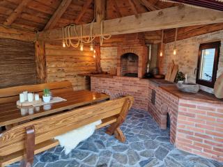 Mountain & Fjord View Apartment - 5