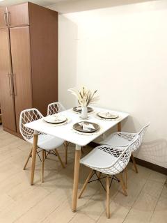 Venice Mall Area Mckinley Hills Taguig - 9