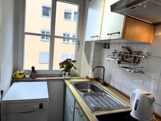 Helle und ruhige 2-Zimmer-Wohnung im Zentrum - 8