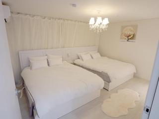 Gwangalli Beach 1min #2BR #Couple #Family Stay #drone show #fireworks spot #BUSAN #Golden - 0