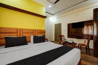 Collection O UTSAV GRAND - 1