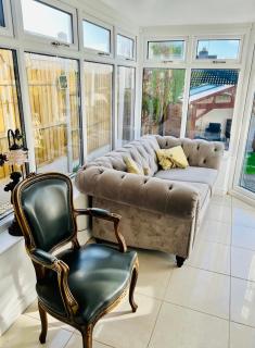 Elegant & Sophisticated Retreat near Loughborough offering 3bedrooms - 9