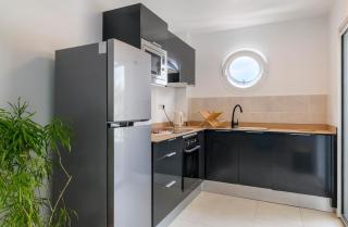 Apartment with strategic location and sea view - 6