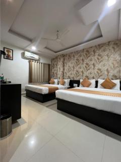 LUMORA INN Hotel shanti kamal - 4