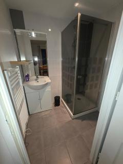 Jolie appartement T2 avec mer à proximité - 2