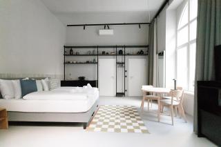 The Old Shops - Boutique Design Studios near Karlsplatz - 9