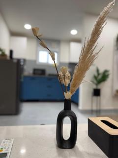 Cozy Studio with Private Terrace & Golf Course View Road - 3