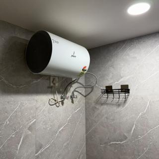 Cozy Studio with Private Terrace & Golf Course View Road - 1