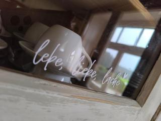 5Sterne Ferienwohnung im Fachwerk mit Bergblick in Alleinlage und großem Garten, Infrarotkabine - 1