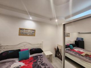 Sarajevo City Hall Apartment FREE WIFI - 2