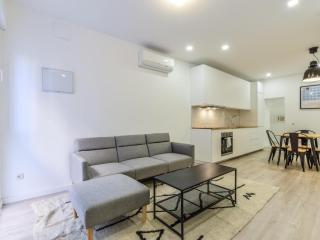 Indalecio Boutique Apartments - 7