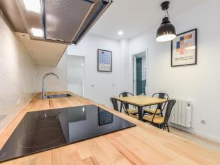 Indalecio Boutique Apartments - 3