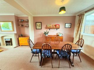 A Perfect Work Base & Family House in Fishpoads - 5